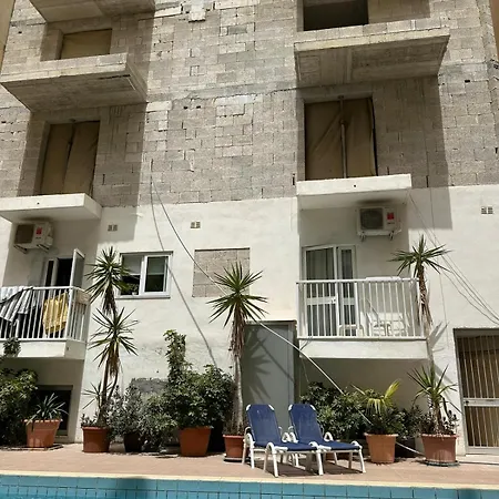 With Private Pool *